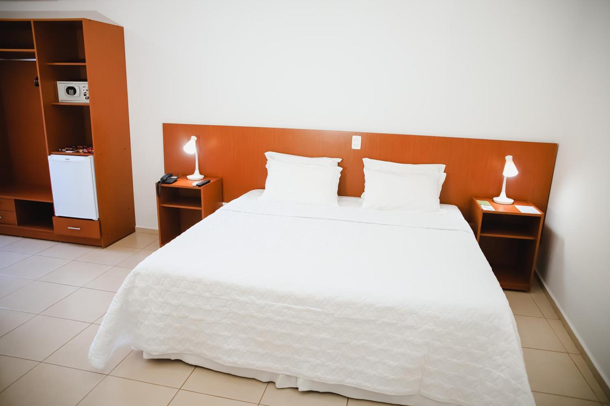 Hotel Agua Das Araras Paraguacu Paulista Δωμάτιο φωτογραφία